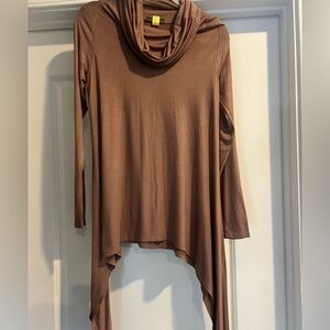 Asymmetry top w cowl neck